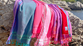 Doppelseitiges Strandtuch >