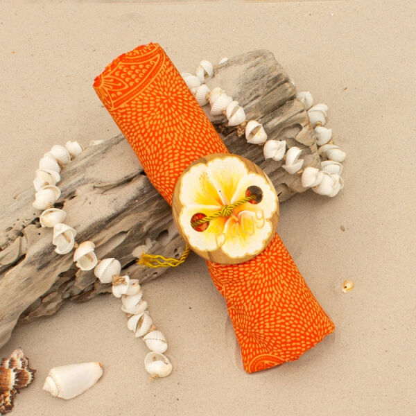 Batik Pareo met Gesp Walking in the Sun