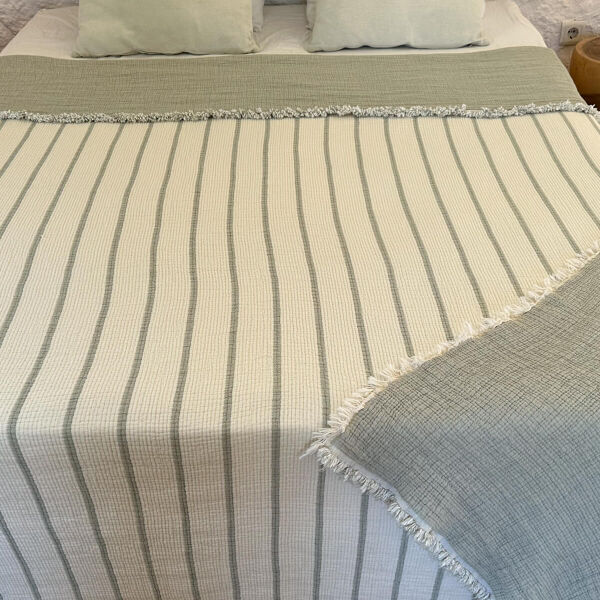 Tagesdecke Musselin aus vier Lagen Green