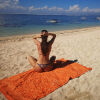Batik Strandlaken met pompons Happy and Smile
